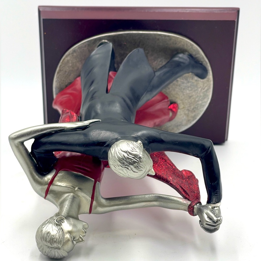Vintage Art Deco Ballroom Dancing Couple; 10 1/2” Ceramic Statue on Wood Base - Picture 10 of 15